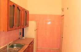 Vanzare apartament cu 2 camere, decomandat, 43 mp, zona garii