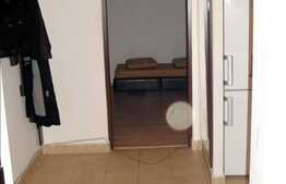 Vanzare apartament cu 2 camere, 50 mp, decomandat, zona FSEGA