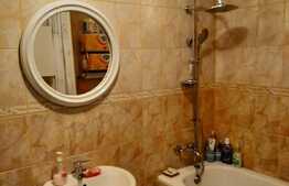 Pret oportun, decomandat, 2 balcoane inchise, zona Porii