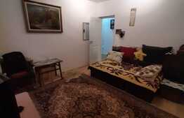 Pret oportun, decomandat, 2 balcoane inchise, zona Porii