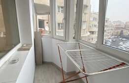 Apartament 3 camere, decomandat, 80 mp, zona Piata Cipariu