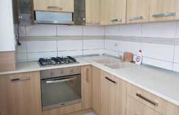  Apartament 3 camere, spatios, etaj intermediar! Zona strazii Porii!