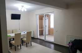  Apartament 3 camere, spatios, etaj intermediar! Zona strazii Porii!