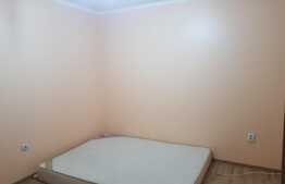  Apartament 3 camere, spatios, etaj intermediar! Zona strazii Porii!