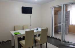  Apartament 3 camere, spatios, etaj intermediar! Zona strazii Porii!