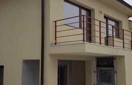 Casa spatioasa cu panorama, drum privat asfaltat,160 mp utili, 280 mp teren