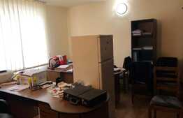Casa 530 mp, garaj, gradina 560 mp, terasa, zona Hotel Royal