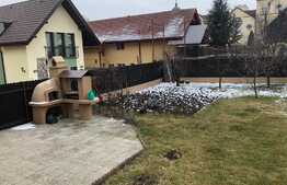Casa 530 mp, garaj, gradina 560 mp, terasa, zona Hotel Royal