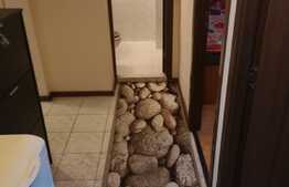 Apartament 3 camere, decomandat, etaj 2, zona Plopilor