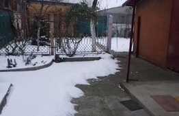 Casa 100 mp, teren 250 mp, zona de case!