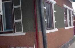 Casa 100 mp, teren 250 mp, zona de case!