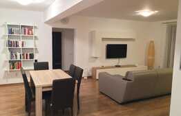 Gradina, boxa si parcare, finisaje de lux, zona Sub Cetate