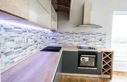 Rafinament si eleganta! De vanzare casa la cheie, finisata modern lux, garaj, expunere sudica!