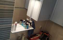 Apartament 4 camere, decomandat, etaj intermediar, zona strazii Parang