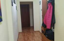 Apartament 4 camere, decomandat, etaj intermediar, zona strazii Parang