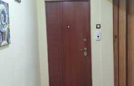 Apartament 4 camere, decomandat, etaj intermediar, zona strazii Parang