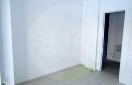 Apartament in vila, 4 camere, gradina de 75 mp, parcare! Zona Tauti!