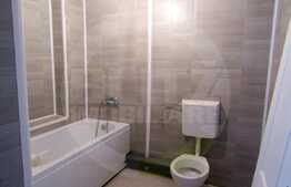 Apartament in vila, 4 camere, gradina de 75 mp, parcare! Zona Tauti!