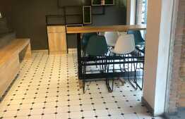 Oportunitate! Spatiu comercial, zona ultracentrala, excelent vad comercial, vitrina, Floresti