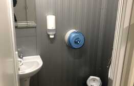 Oportunitate! Spatiu comercial, zona ultracentrala, excelent vad comercial, vitrina, Floresti