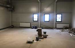 Oportunitate! Spatiu comercial, zona ultracentrala, excelent vad comercial, vitrina, Floresti