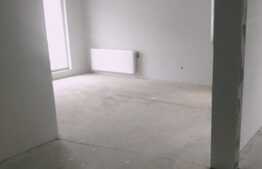 3 camere, semifinisat, 62 mp., zona Tauti