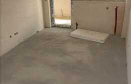 In zona linistita, etaj intermediar!