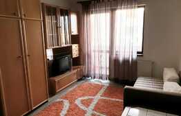  OPORTUNITATE! Apartament, 3 camere, parcare, etaj intermediar, zona Terra!