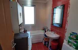 Etaj intermediar, posibilitate decomandare, 2 balcoane, parcare, zona Porii