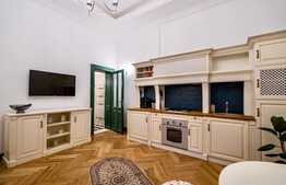 Investiție! Apartament deosebit cu 2 camere, zona ultracentrală!