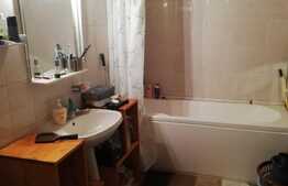 Apartament 2 camere, parcare! Zona Terra!