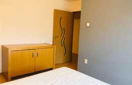 Apartament 3 camere, 65mp, parcare, zona strazii Teilor