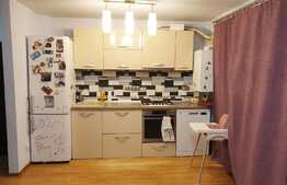 Apartament 3 camere,  zona centrala Floresti!