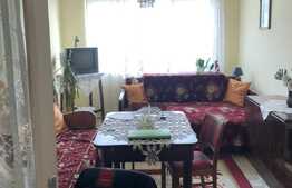 Oportunitate! Apartament 2 camere, decomandat, 50 mp, etaj intermediar, zona Piata Abator