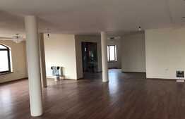 Imobil nou, elegant pentru birouri