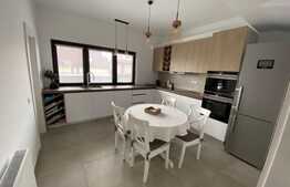 Duplex finisat la cheie, zona de top!