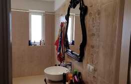 Apartament deosebit, 3 camere, 2 terase, zona Terra!