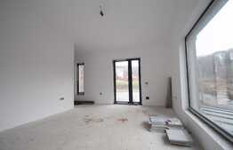 Casa individuala, 271 mp utili, 2200 mp teren, incalzire in pardoseala, finalizata!