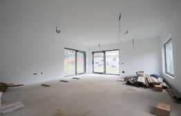 Casa individuala, 271 mp utili, 2200 mp teren, incalzire in pardoseala, finalizata!