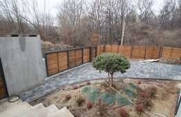 Casa individuala, 271 mp utili, 2200 mp teren, incalzire in pardoseala, finalizata!