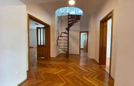 Birou cu view deosebit, 164 mp, zona centrala, terasa de 90 mp