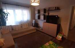 Finisaje moderne, decomandat, parcare, etaj intermediar, zona Stejarului