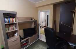 Gradina 70 mp, 2 bai, terasa, balcon, loc de parcare, zona Sub cetate