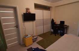 Gradina 70 mp, 2 bai, terasa, balcon, loc de parcare, zona Sub cetate