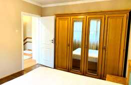 Casa individuala, terasa, 2 locuri de parcare, zona Hotel Paradis
