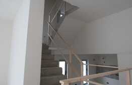 De vanzare casa 120 utili, 350 teren! 