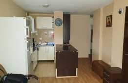 Apartament, 2 camere, Floresti