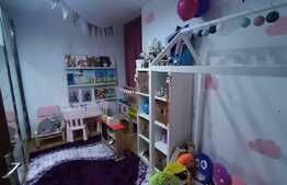 Apartament cu 2 camere, etaj intermediar, zona Florilor