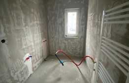 Apartament 2 camere, 46 mp, semifinisat, zona Teilor