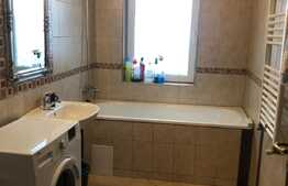 Apartament 3 camere, 55 mp, imobil nou, terasa, zona Primariei